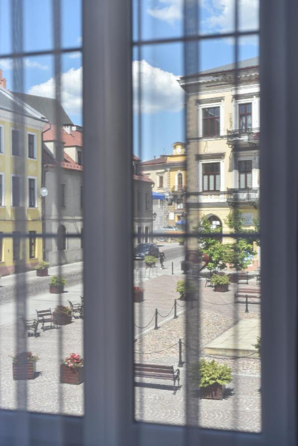 Apartament Plac Kazimierza Wielkiego 5 Tarnow Luaran gambar